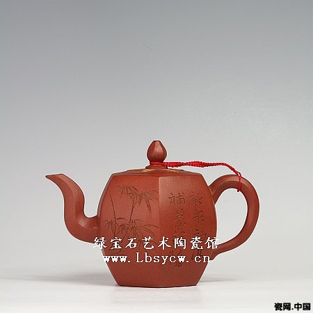 任淦庭陶刻作品【六方壶】