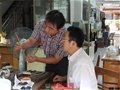 省高级工艺美术师涂序华的两支笔入藏绿宝石艺术陶瓷馆