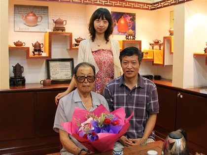 “润陶苑”传人青年紫砂陶艺家张燚