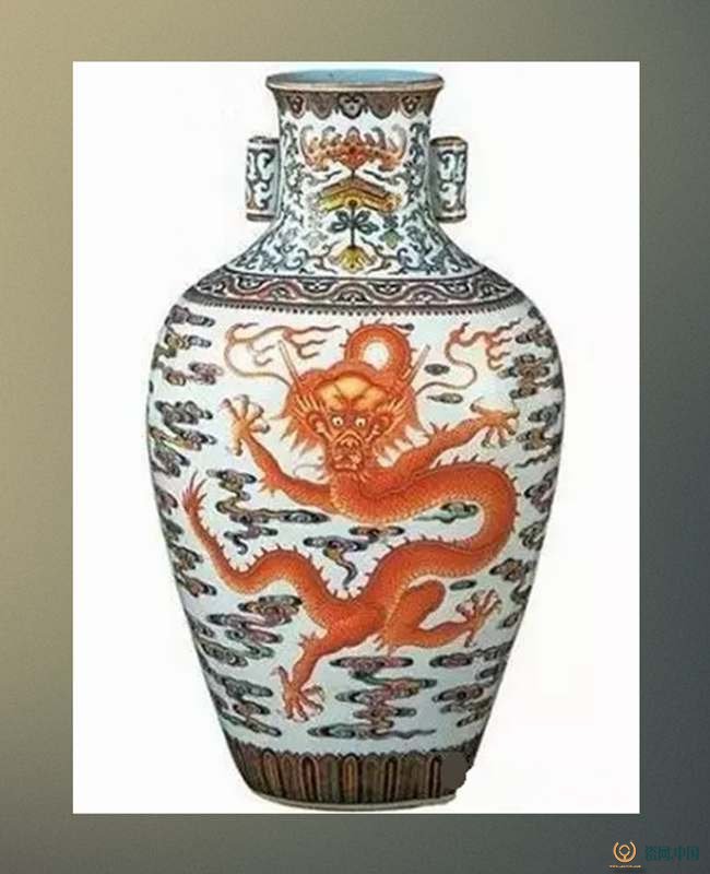 清朝历代皇帝推崇——陶瓷上“龙纹”形象